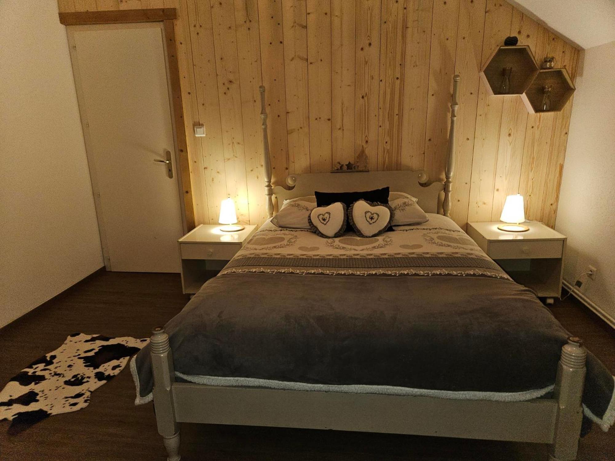 Gite Eglantine 2 A 6 Personnes Avec Spa Et Salle De Jeux Dans La Residence Ventron Eksteriør bilde